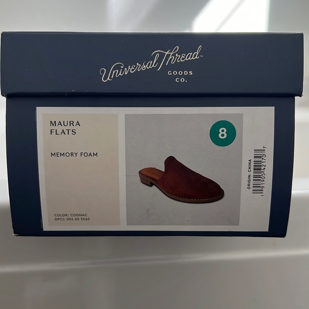 Universal Thread Maura Flats Woman’s size 8